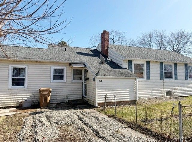 33-35 Brookhaven Drive, Cheektowaga, NY 14225