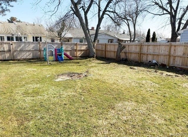 33-35 Brookhaven Drive, Cheektowaga, NY 14225