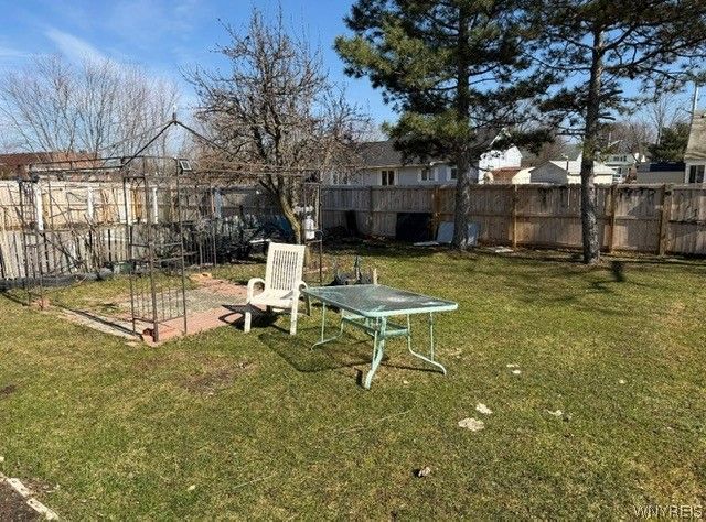 33-35 Brookhaven Drive, Cheektowaga, NY 14225