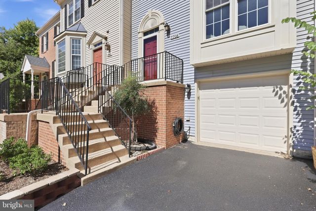 7708 BAIRD CT, Lorton, VA 22079