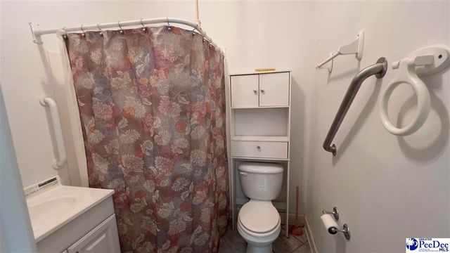 1914 Brigadoone Lane, Florence, SC 29505