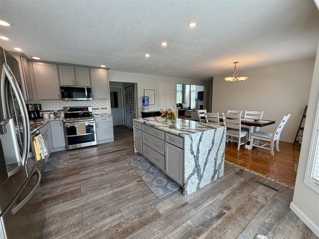 119 Kings Court, Battle Creek, MI 49015