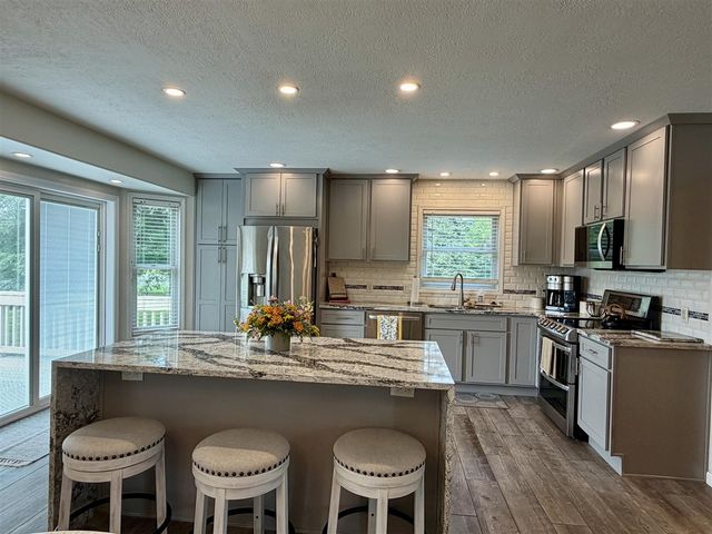 119 Kings Court, Battle Creek, MI 49015