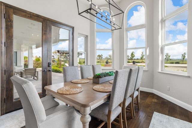 16641 Sonora Rd, Oakdale, CA 95361