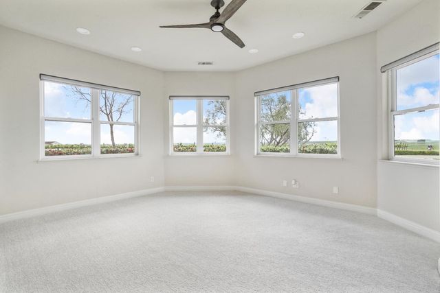 16641 Sonora Rd, Oakdale, CA 95361