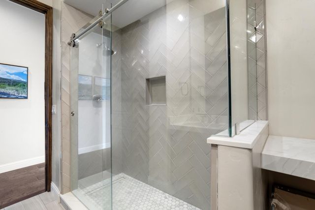 16641 Sonora Rd, Oakdale, CA 95361