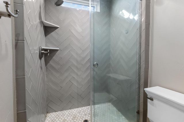 16641 Sonora Rd, Oakdale, CA 95361