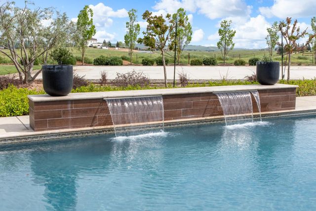 16641 Sonora Rd, Oakdale, CA 95361