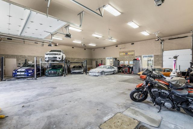 16641 Sonora Rd, Oakdale, CA 95361