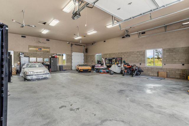 16641 Sonora Rd, Oakdale, CA 95361
