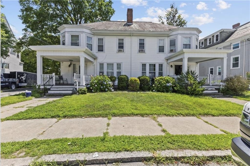 58 Oakley Road, Woonsocket, RI 02895