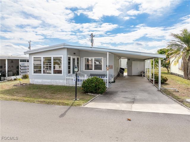 3544 Celestial WAY, North Fort Myers, FL 33903