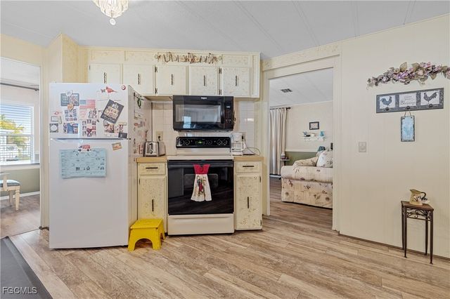 3544 Celestial WAY, North Fort Myers, FL 33903