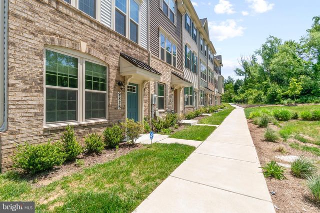 9826 POSTERITY LN, Montgomery Village, MD 20886