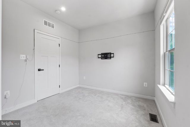 9826 POSTERITY LN, Montgomery Village, MD 20886