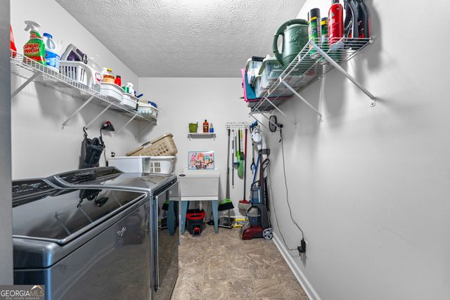 133 Mountain Brook Road, Hogansville, GA 30230