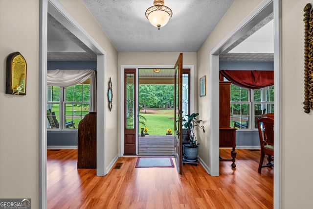133 Mountain Brook Road, Hogansville, GA 30230