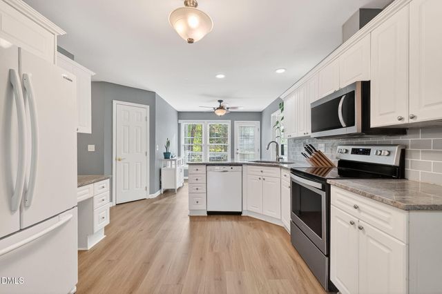 1711 Kelly Glen Drive, Apex, NC 27502