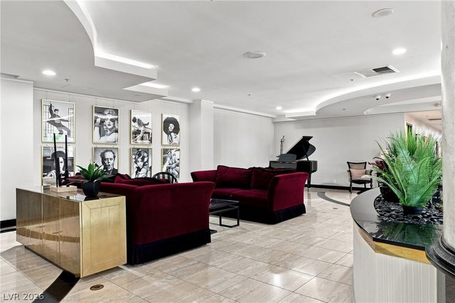 3111 Bel Air Drive 218, Las Vegas, NV 89109