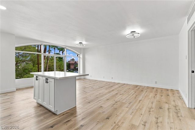 3111 Bel Air Drive 218, Las Vegas, NV 89109