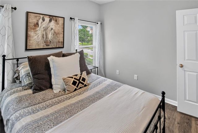 7423 Fireside Lane, Flowery Branch, GA 30542
