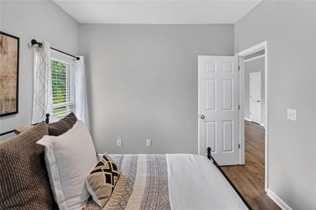 7423 Fireside Lane, Flowery Branch, GA 30542