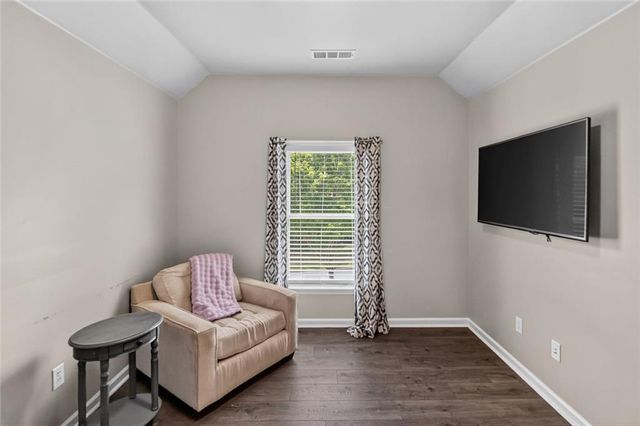7423 Fireside Lane, Flowery Branch, GA 30542