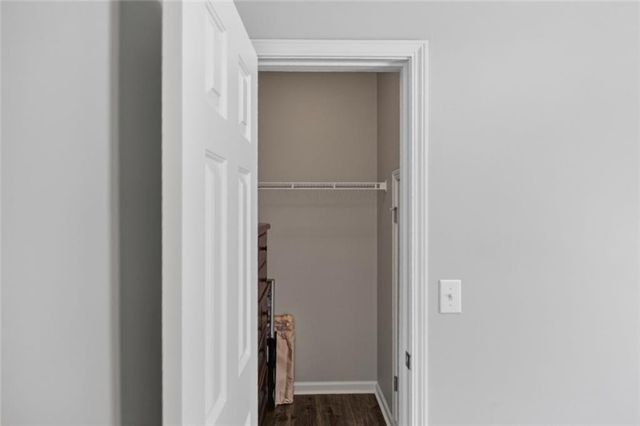 7423 Fireside Lane, Flowery Branch, GA 30542