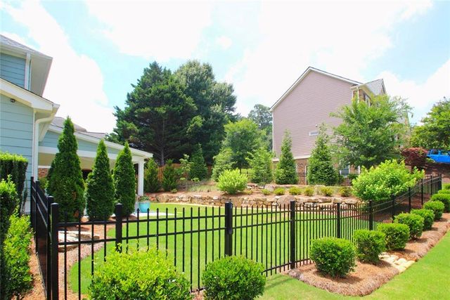 7423 Fireside Lane, Flowery Branch, GA 30542