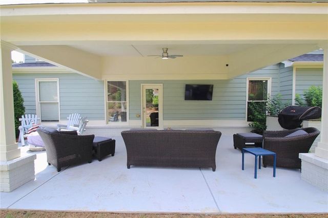 7423 Fireside Lane, Flowery Branch, GA 30542