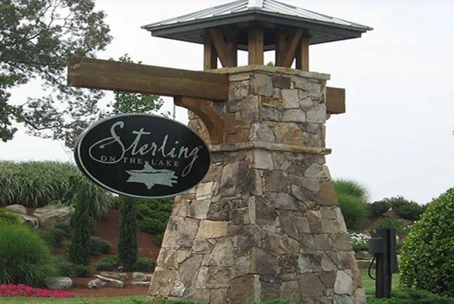 7423 Fireside Lane, Flowery Branch, GA 30542