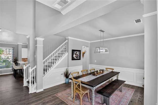 7423 Fireside Lane, Flowery Branch, GA 30542