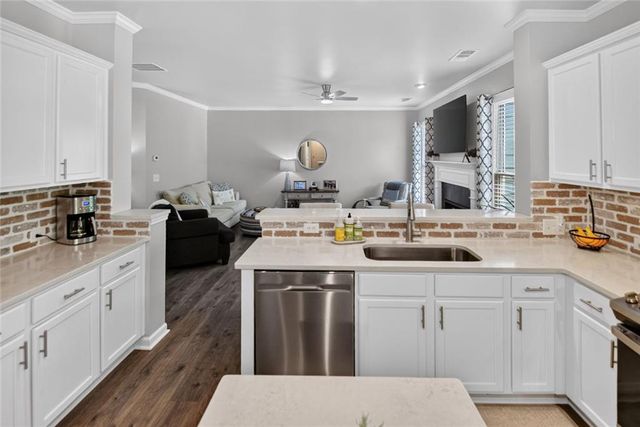 7423 Fireside Lane, Flowery Branch, GA 30542