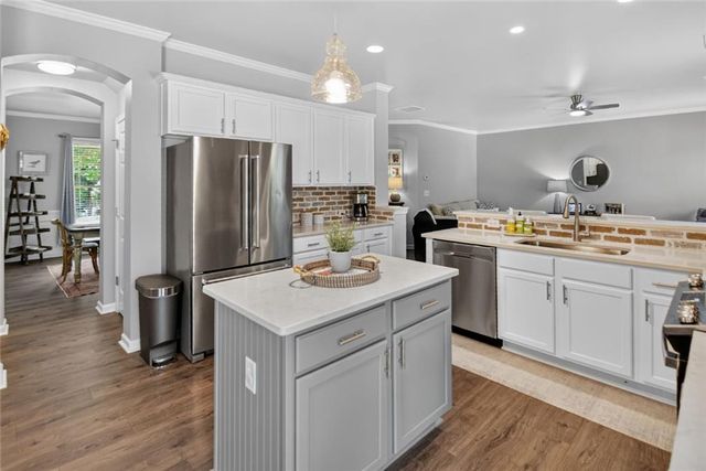 7423 Fireside Lane, Flowery Branch, GA 30542