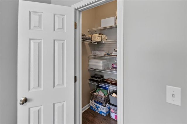 7423 Fireside Lane, Flowery Branch, GA 30542