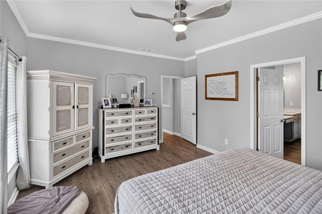 7423 Fireside Lane, Flowery Branch, GA 30542