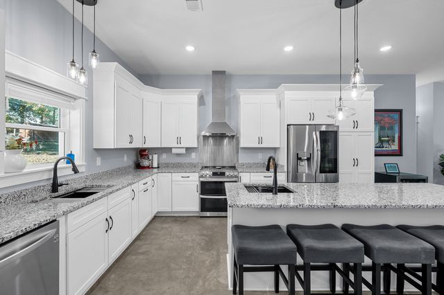 1539 Cedar Springs Cir, Clarksville, TN 37042