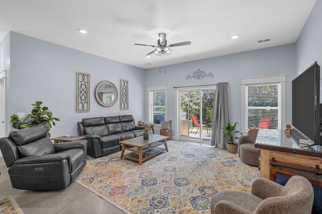 1539 Cedar Springs Cir, Clarksville, TN 37042