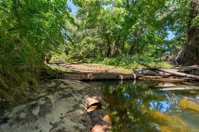 1539 Cedar Springs Cir, Clarksville, TN 37042