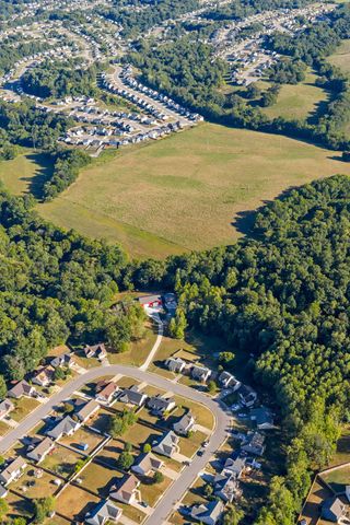 1539 Cedar Springs Cir, Clarksville, TN 37042