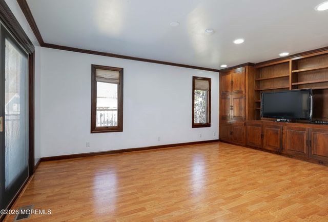463 Cottrell Road, Matawan, NJ 07747