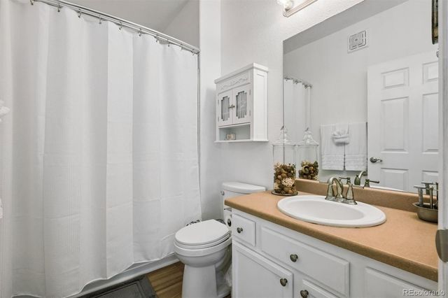 3261 E 103rd Place 1209, Denver, CO 80229