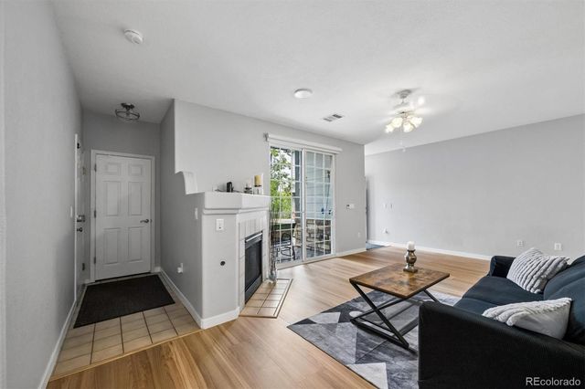 3261 E 103rd Place 1209, Denver, CO 80229
