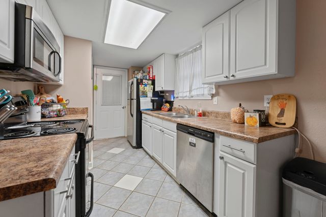 10 RAPHAEL CV, Munford, TN 38058