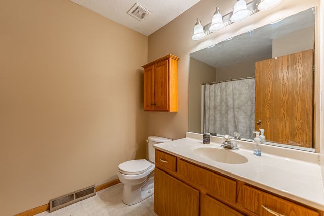 43 THICKET Lane, South Beloit, IL 61080