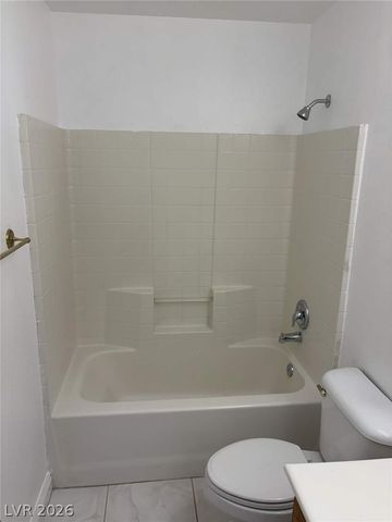 8104 Kempston Court, Las Vegas, NV 89129