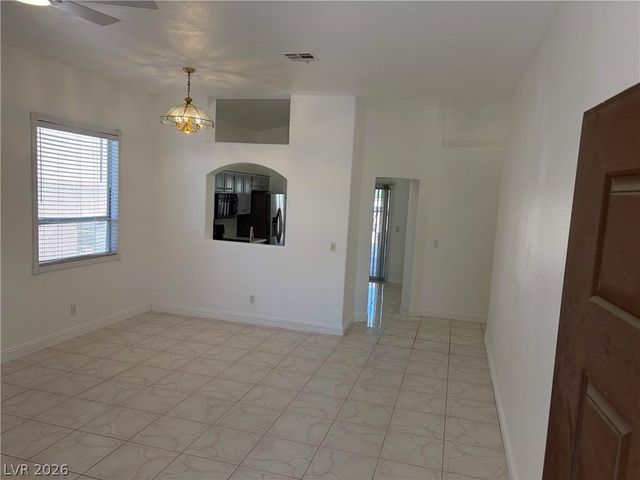 8104 Kempston Court, Las Vegas, NV 89129
