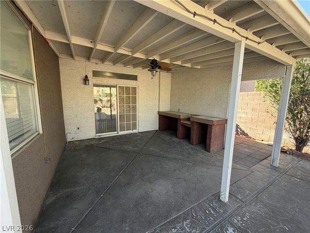 8104 Kempston Court, Las Vegas, NV 89129
