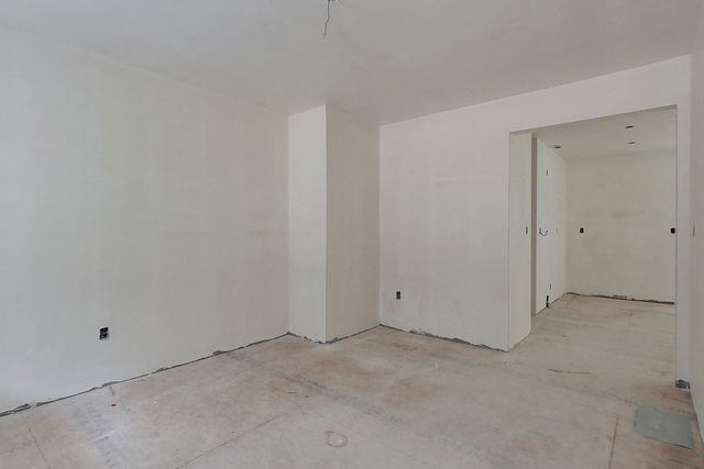 179 Brookline St, Pepperell, MA 01463