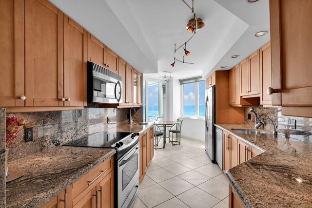 500 S Ocean Boulevard 706, Boca Raton, FL 33432